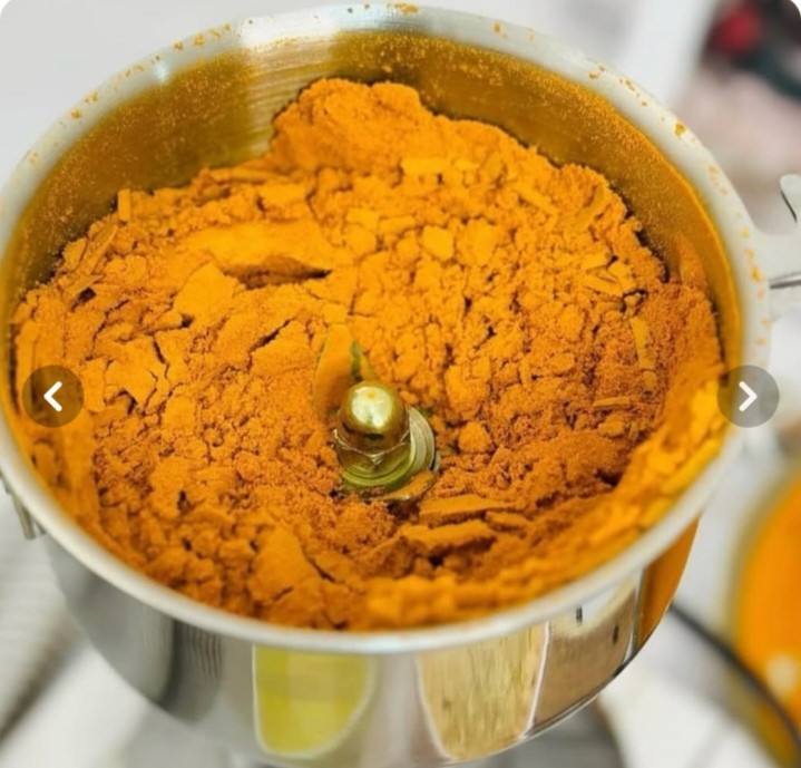 آسیاب برقی چندکاره یونیک مکس مدل UM-200 ظرفیت 200 گرم